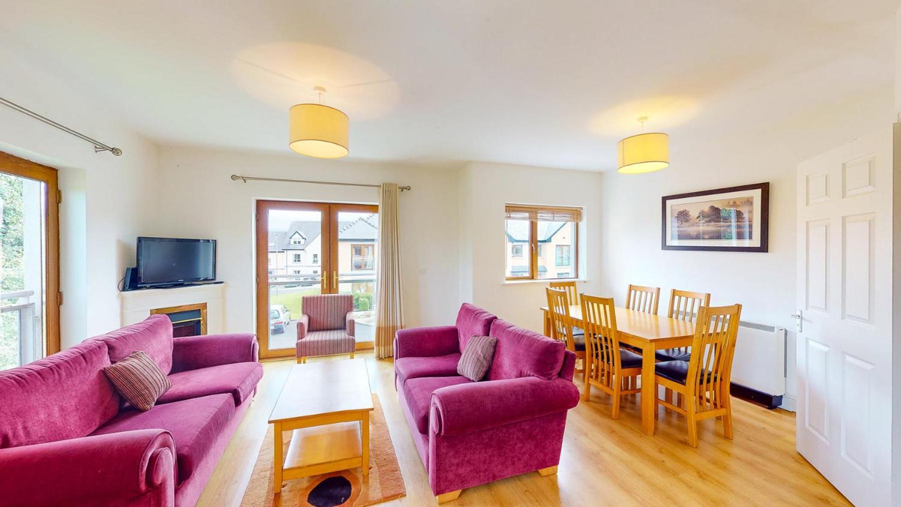 Lakeside Holiday Homes - Type A By Trident Holiday Homes Killaloe Eksteriør billede